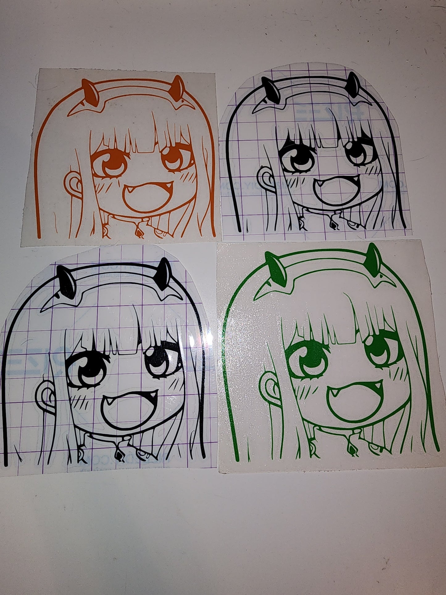 Zero Two Peeker